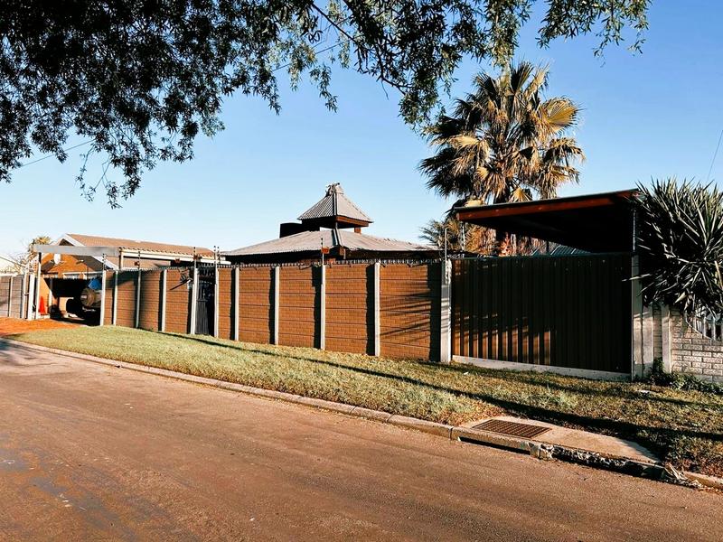 3 Bedroom Property for Sale in Mabille Park Western Cape